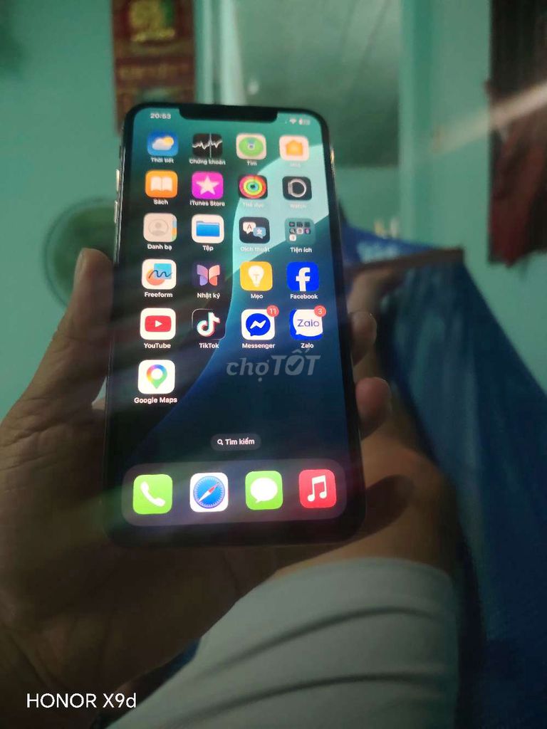 Apple iPhone XS Max Vàng Đã sử dụng. Mua bán Điện thoại tại Thành phố Tam Kỳ Quảng Nam được đăng bởi Nguyễn vấn anh hình 1