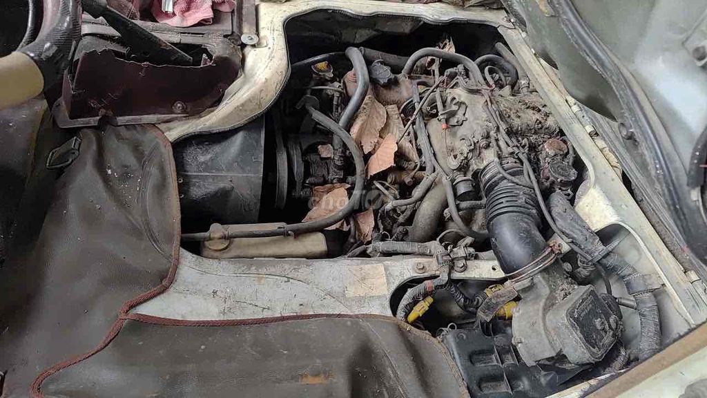 Toyota 1984 - 300000 km. Mua bán Ô tô tại Quận Cái Răng Cần Thơ được đăng bởi Ng V hình 8