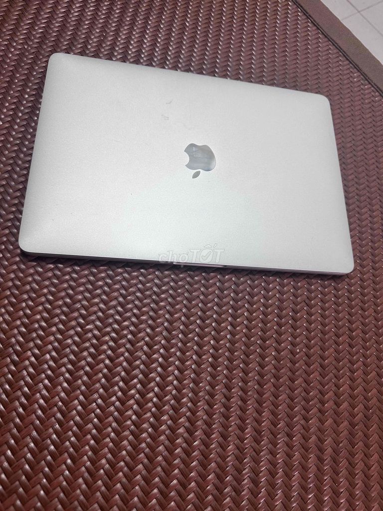 Apple MacBook Pro 2017 i5 13.3 inch 8GB/128GB Bạc. Mua bán Laptop tại Thành phố Vinh Nghệ An được đăng bởi Nguyễn Hữu Thìn hình 1