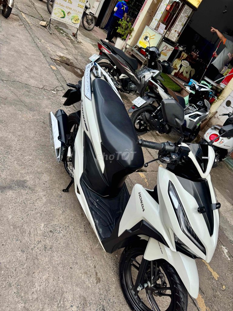 🔴🔴 Vario 150 trắng đen đký cuối 2019 rất đẹp có gó. Mua bán Xe máy tại Thành phố Biên Hòa Đồng Nai được đăng bởi XE MÁY CŨ THÀNH MỸ  hình 2