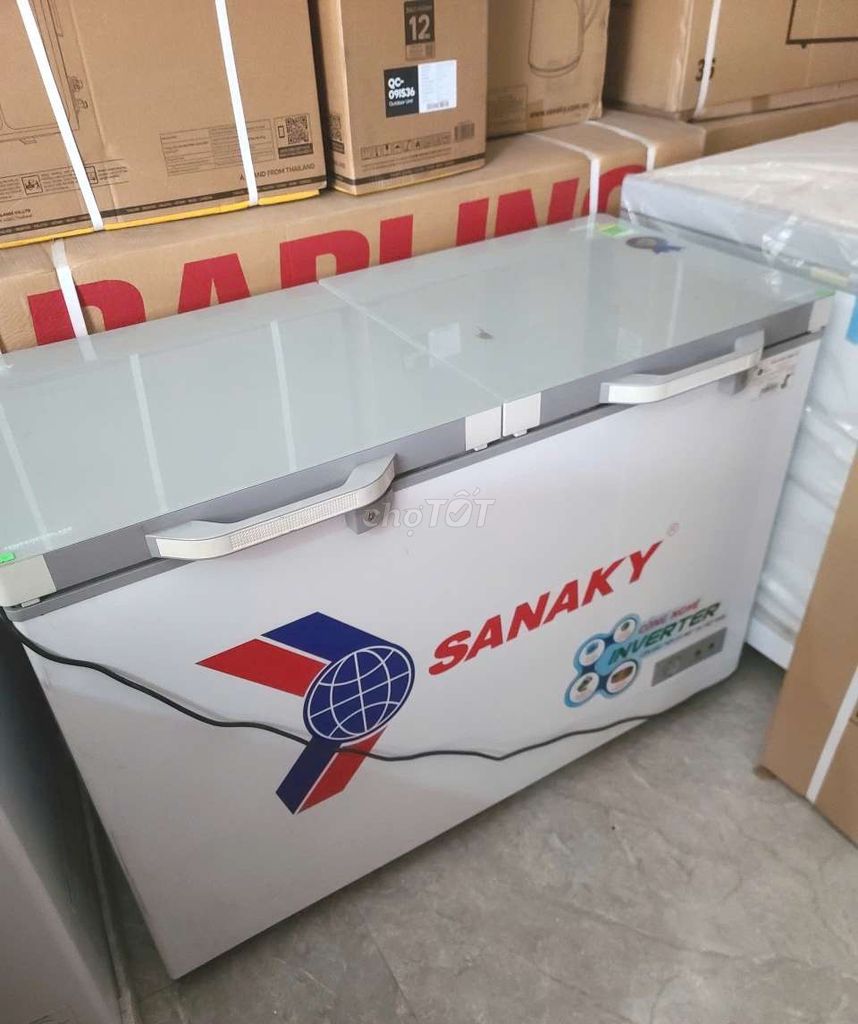 Thanh lý tủ đông Sanaky Inverter 270L mặt kính