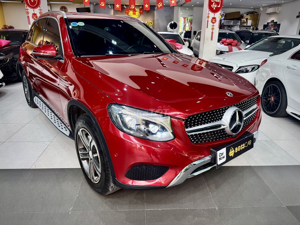 Mercedes Benz GLC Class2018 250 4MATIC AT-63000 km