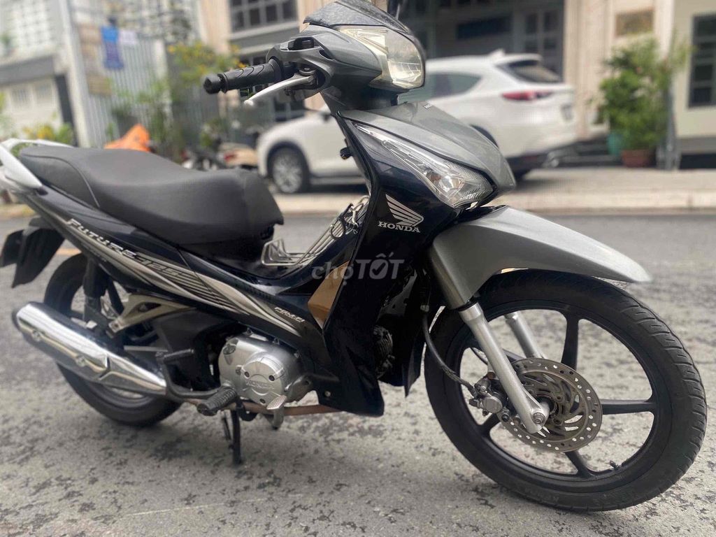 Future Fi(2013)bstp,chính chủ,xe zin êm ru,đẹp. Mua bán Xe máy tại Quận 7 Tp Hồ Chí Minh được đăng bởi Trung Anh hình 3