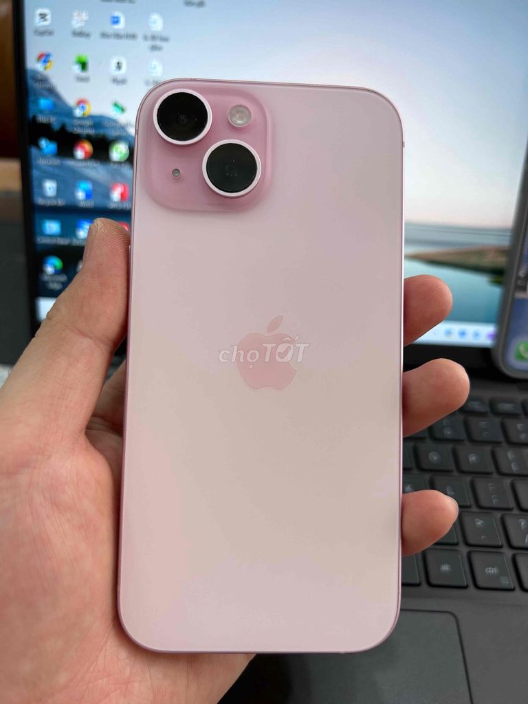 iPhone 15 128GB Hồng máy đẹp keng chuẩn zin. Mua bán Điện thoại tại Thành phố Buôn Ma Thuột Đắk Lắk được đăng bởi Nguyễn Hoàng hình 1