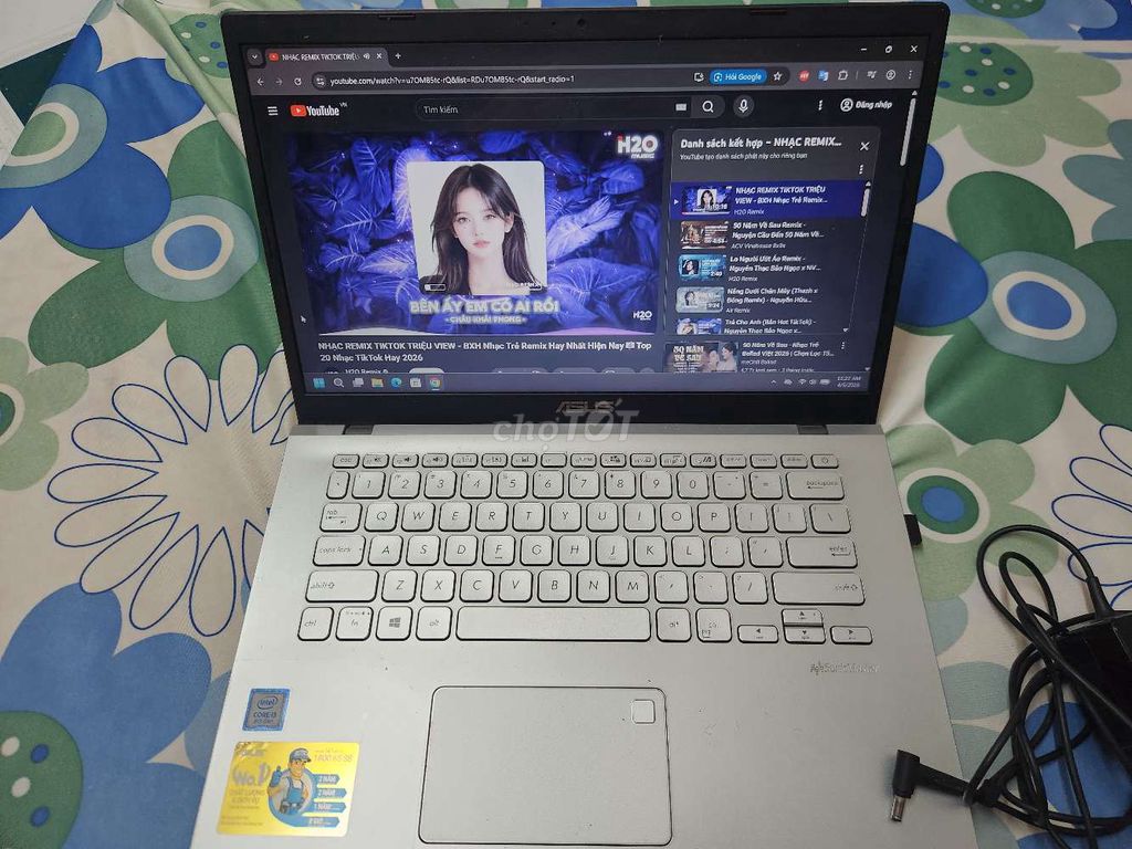 Laptop Asus i3 8145U 8gb nvme 256 14 full hd. Mua bán Laptop tại Quận Bình Thạnh Tp Hồ Chí Minh được đăng bởi Tuấn hình 1