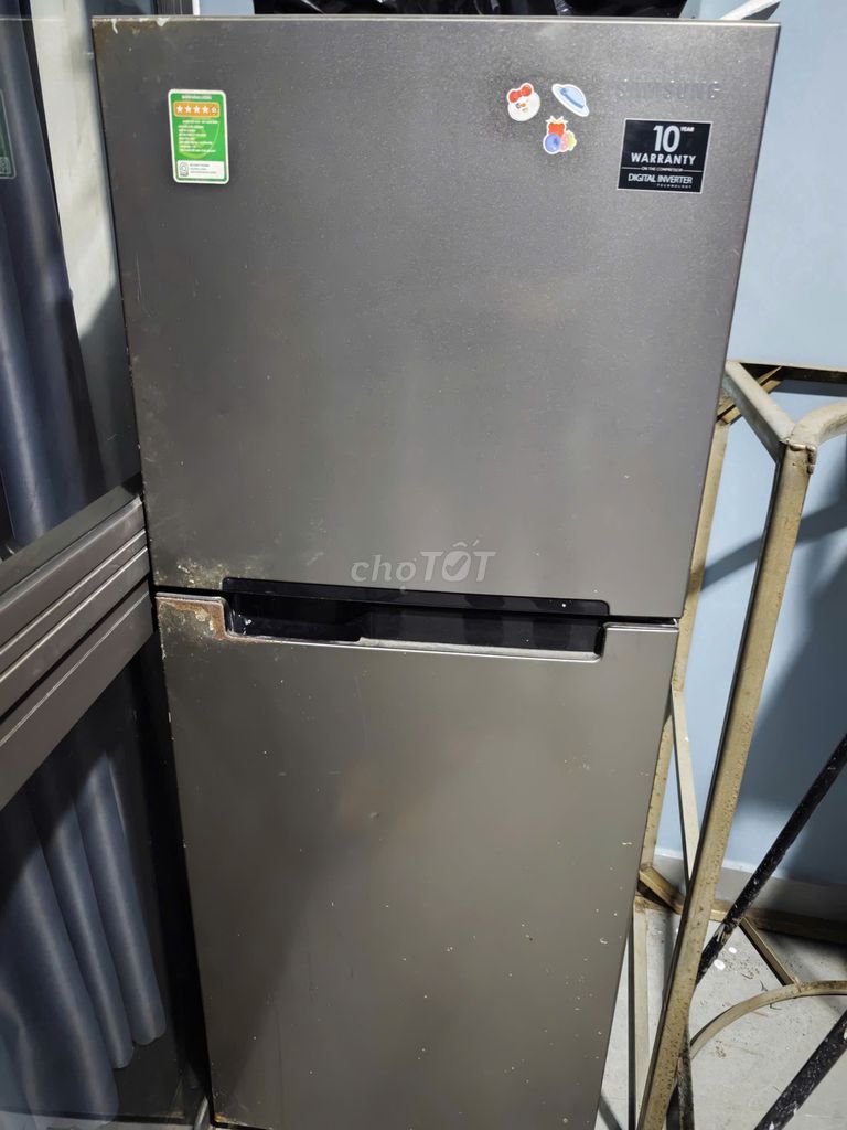 Tủ lạnh Samsung Inverter RT19M300BGS Xám 208L. Mua bán Tủ lạnh tại Quận Hải Châu Đà Nẵng được đăng bởi Hoàng hình 1