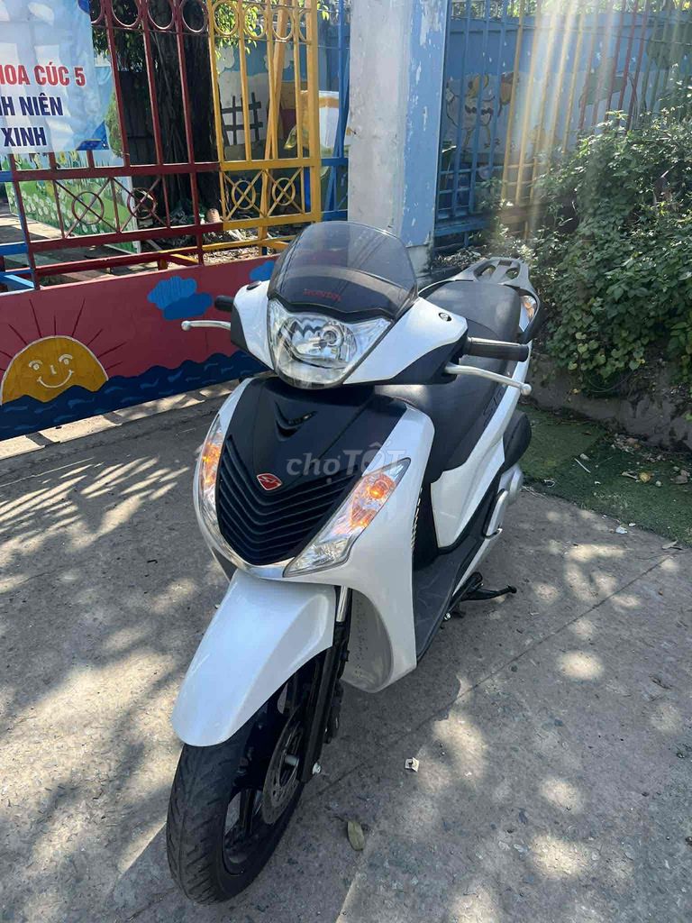 SH Ý 150 2011 đầu chao zin , nồi zin theo xe. Mua bán Xe máy tại Thành phố Thủ Dầu Một Bình Dương được đăng bởi Tony hình 3