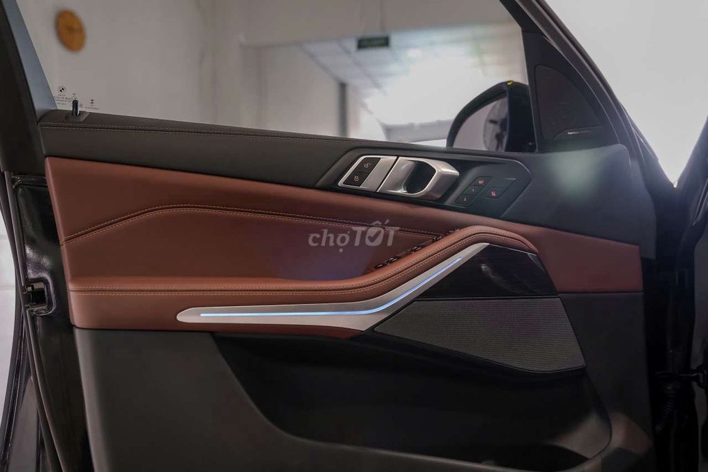 BMW X5 2023 xdrive40i M Sport LCI 12.000km Đen. Mua bán Ô tô tại Quận 7 Tp Hồ Chí Minh được đăng bởi Hoàn Lee Xe Lướt hình 13