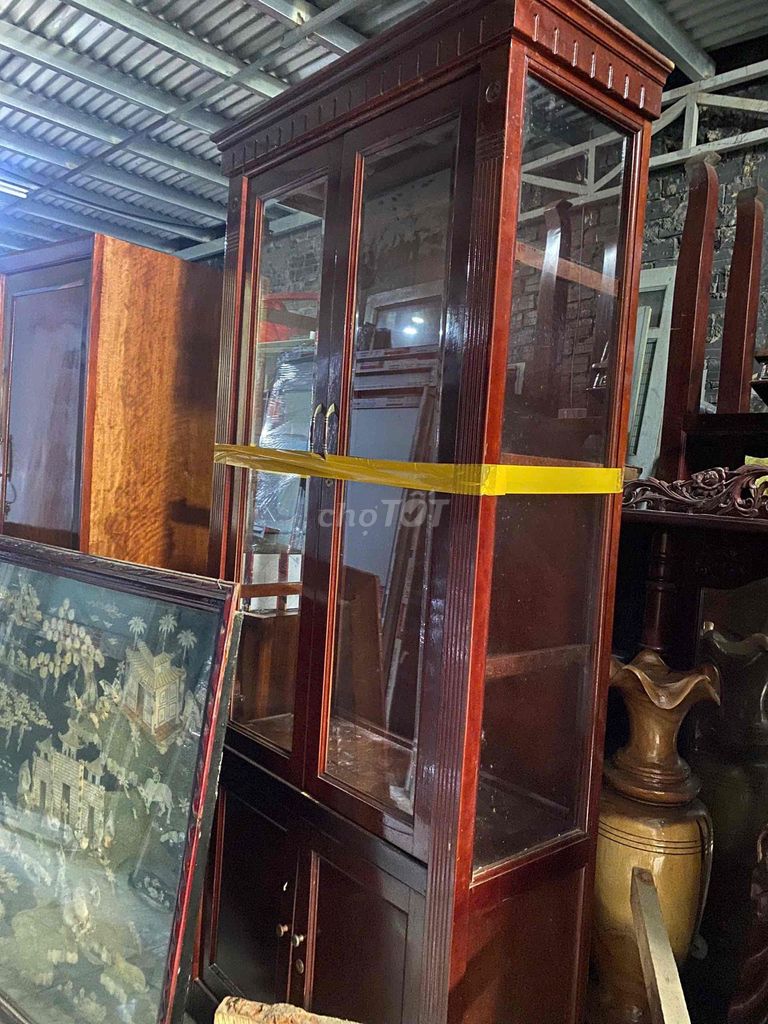 Tủ ly gỗ xoan đào đẹp xinh. Mua bán Tủ, kệ gia đình tại Quận Gò Vấp Tp Hồ Chí Minh được đăng bởi Đại Nam  hình 1