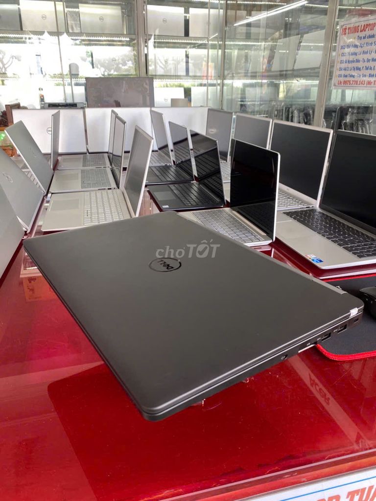 Dell 5570 i7 – Đẹp & Có VGA. Mua bán Laptop tại Quận Ngũ Hành Sơn Đà Nẵng được đăng bởi Laptop giá rẻ hình 1