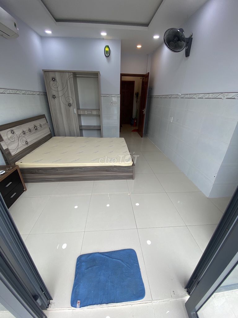 Phòng ban công - full nội thất - 25m2 - Q11. Cho thuê phòng trọ tại Quận 11 Tp Hồ Chí Minh được đăng bởi Thanh Mai hình 2