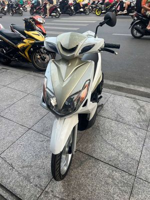 Yamaha Luvias 2012 mới 90% biển số thành phố. Mua bán Xe máy tại Quận Tân Phú Tp Hồ Chí Minh được đăng bởi Tuanduy
