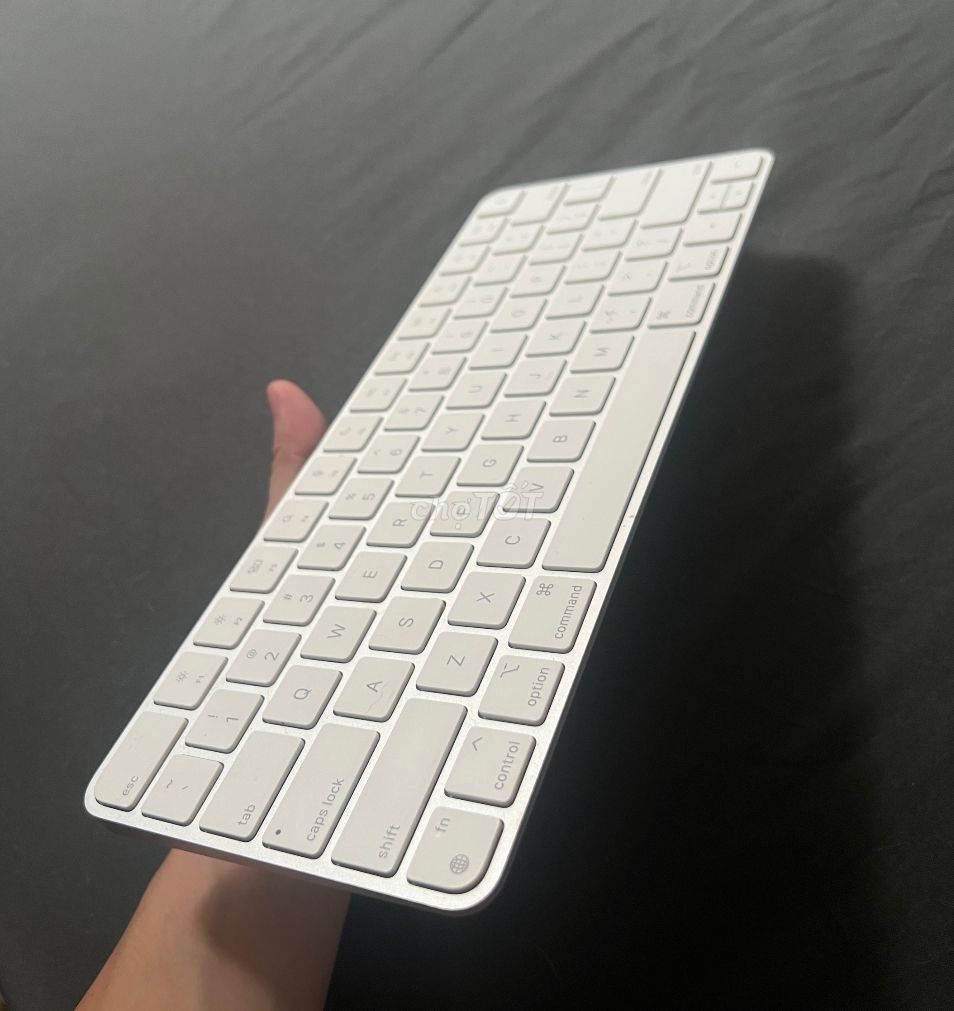 Magic Keyboard 3 cần pass