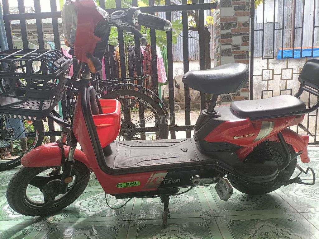 Xe đạp điện G-Bike Green Travel màu đỏ. Mua bán Xe điện tại Huyện Châu Phú An Giang được đăng bởi Phuc Nguyen hình 3