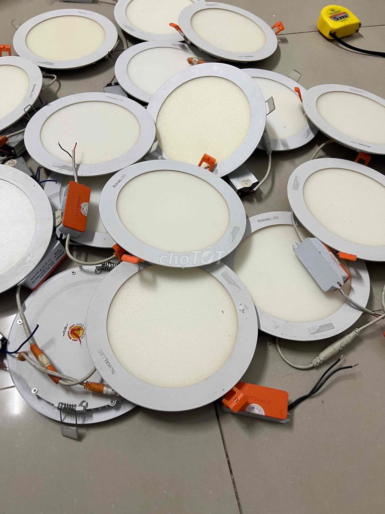 Đèn âm trần DUHAL SDGT515. Mua bán Đèn tại Quận 12 Tp Hồ Chí Minh được đăng bởi Phương hình 1