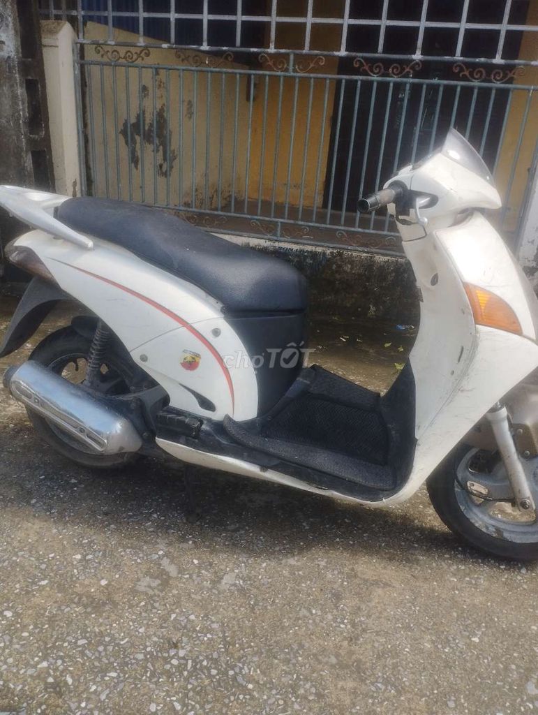 Xe máy Honda @ máy chạy êm bốc. Mua bán Xe máy tại Huyện Hải Hậu Nam Định được đăng bởi Bảo việt  hình 4