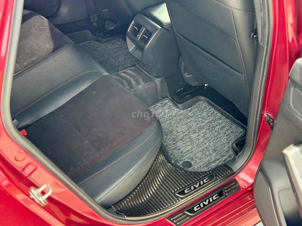 Honda Civic 2023 RS 1.5 AT - 17000 km. Mua bán Ô tô tại Thành phố Thủ Dầu Một Bình Dương được đăng bởi Quốc Nam  hình 10