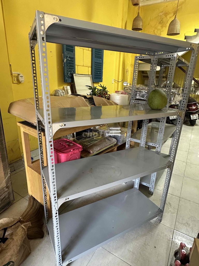 Kệ sắt 4 tầng 40cmx1mx1m5. Mua bán Tủ, kệ gia đình tại Quận 7 Tp Hồ Chí Minh được đăng bởi Nguyen Tam hình 1
