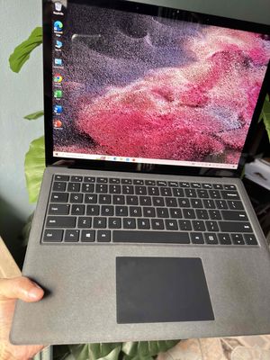 Surface laptop2 máy Mĩ i7/8/256 pin 94% cận new
