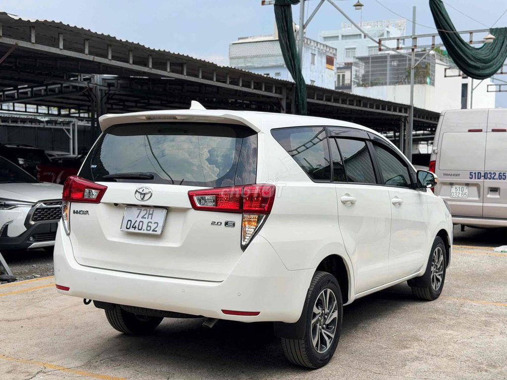 Toyota Innova 2022 photo 5