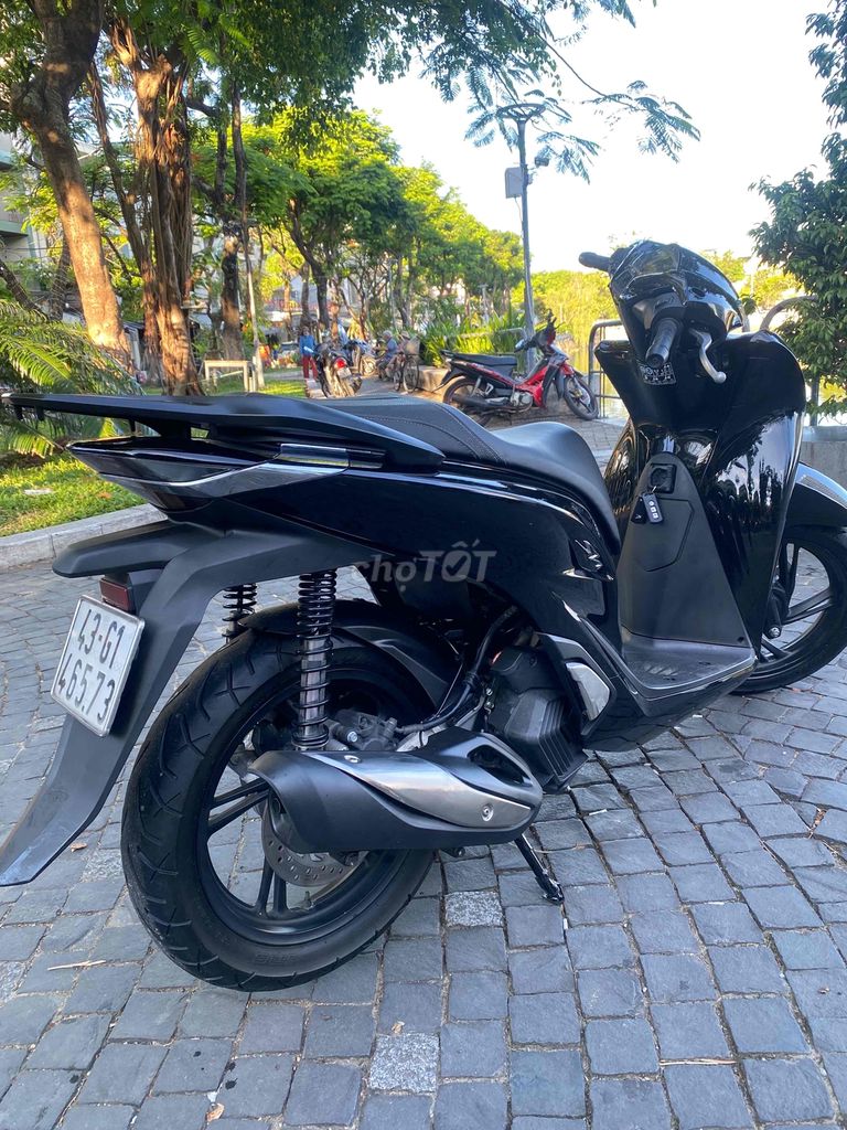 Sh đen 125 phanh abs xe chính chủ bán 68tr5. Mua bán Xe máy tại Quận Thanh Khê Đà Nẵng được đăng bởi Long hình 7