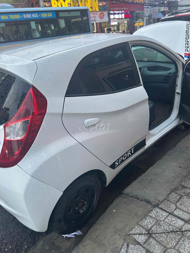 Hyundai Eon 2011 - 75000 km. Mua bán Ô tô tại Thành phố Nha Trang Khánh Hòa được đăng bởi phongtranmobile hình 2