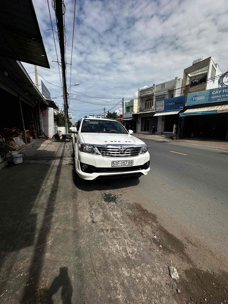 Toyota Fortuner 2010 2.7. Mua bán Ô tô tại Quận 6 Tp Hồ Chí Minh được đăng bởi Huỳnh minh hình 2