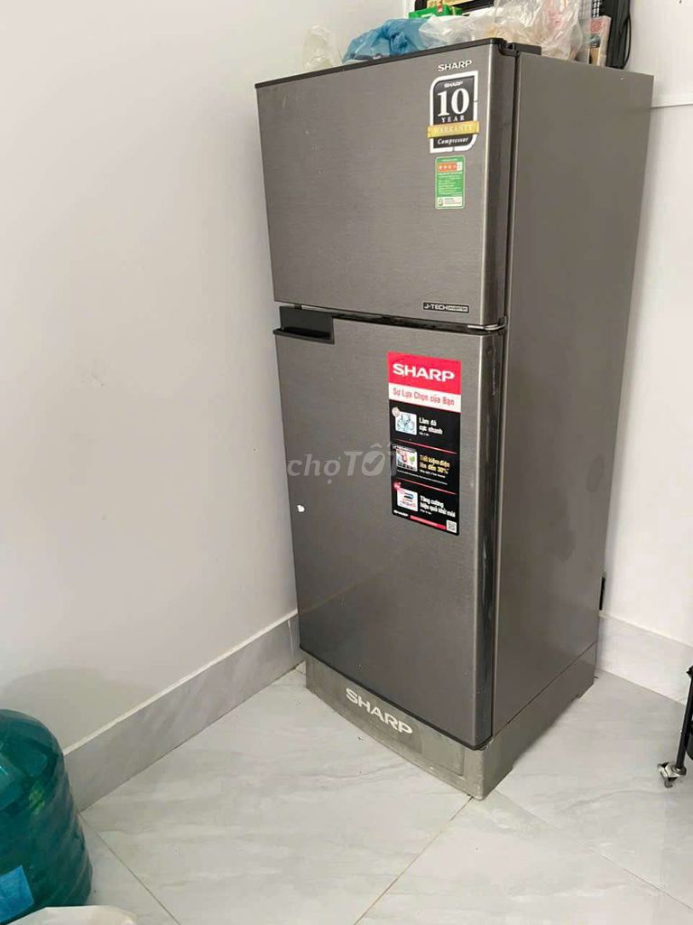 Tủ lạnh Sharp 180L Xám Inverter. Mua bán Tủ lạnh tại Quận Ninh Kiều Cần Thơ được đăng bởi MÁY GIẶT THANH LÝ GIÁ RẺ hình 1