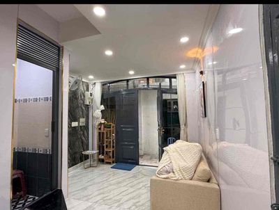 Аренда · 2 комн. · 23 м² · Quận Bình Thạnh, ул. Phan Văn Trị