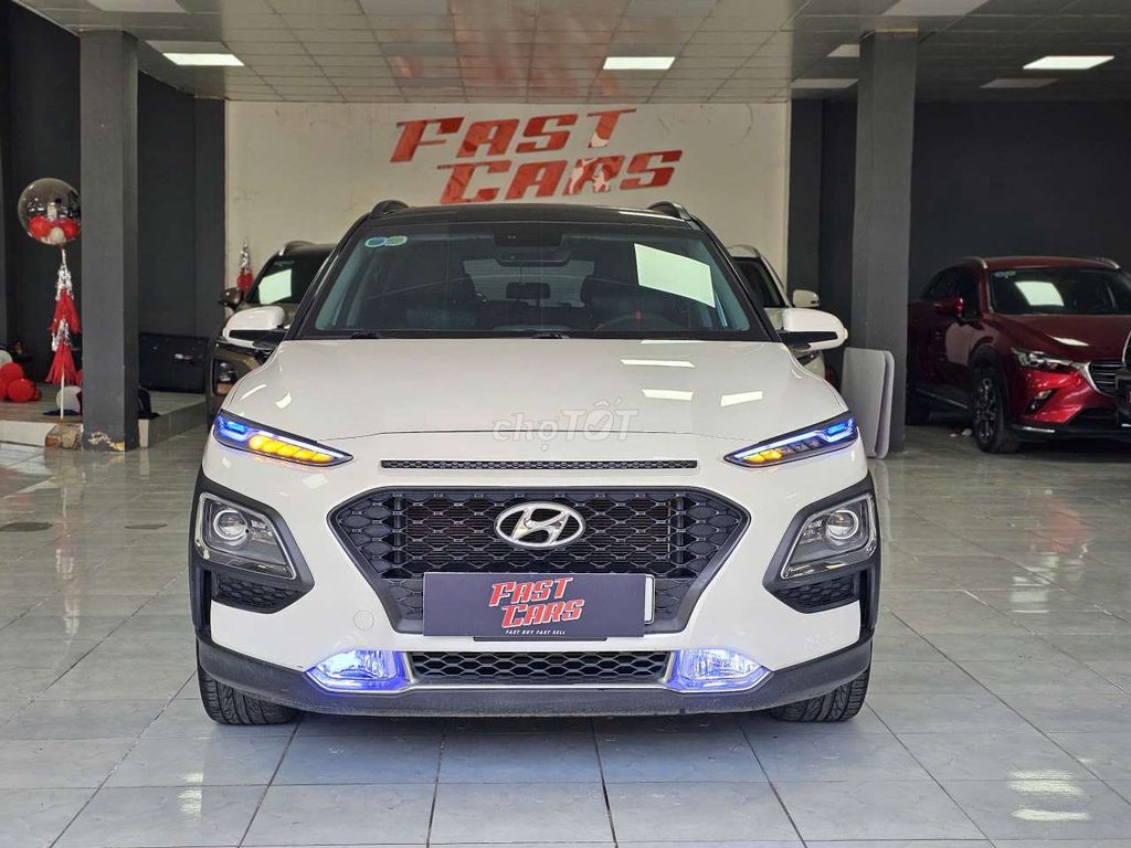 Hyundai Kona 2020 2.0AT Đặc biệt,màu trắng,23000km