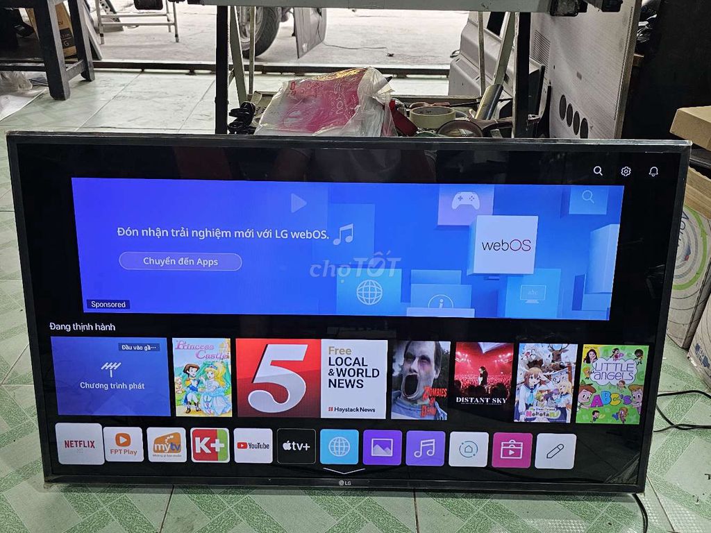 Smart Tvi LG 2K 43"- 43LM5700. Siêu Đẹp - Bluetoot