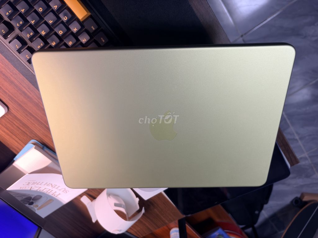 Apple MacBook NEO 13 inch 8GB/256GB Đã sử dụng. Mua bán Laptop tại Thành phố Cao Lãnh Đồng Tháp được đăng bởi Đào Cao Nhật Linh hình 1