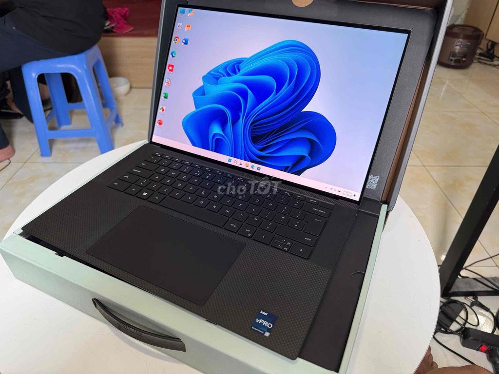 Dell Precision 5570 i7-12700H 16GB/512GB. Mua bán Laptop tại Quận Hà Đông Hà Nội được đăng bởi Junioor Computer hình 1