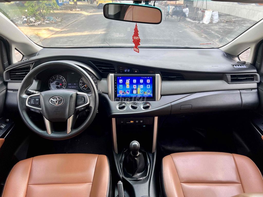 INNOVA 2.0E 2017 XE ĐẸP MÁY ZIN LÊN FULL ĐỒ CHƠI. Mua bán Ô tô tại Quận Bình Tân Tp Hồ Chí Minh được đăng bởi UY TÍN CHẤT LƯỢNG HÀNG ĐẦU hình 6