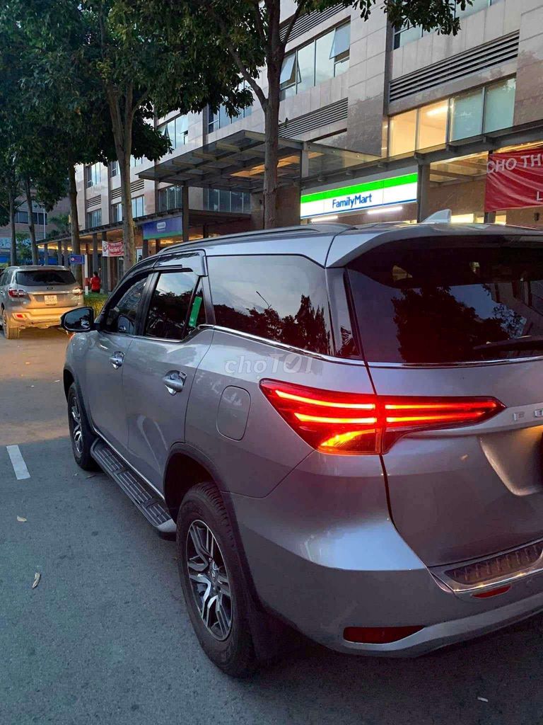 2017 2.4G 4x2 - 150000 km. Mua bán Ô tô tại Quận 3 Tp Hồ Chí Minh được đăng bởi Mạch Tấn Huy hình 2