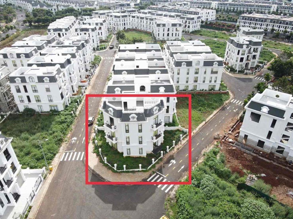 💥Biệt thự đơn lập 3 mặt tiền tuyệt đẹp tại Khu đô thị EcoCity 17.5 tỷ