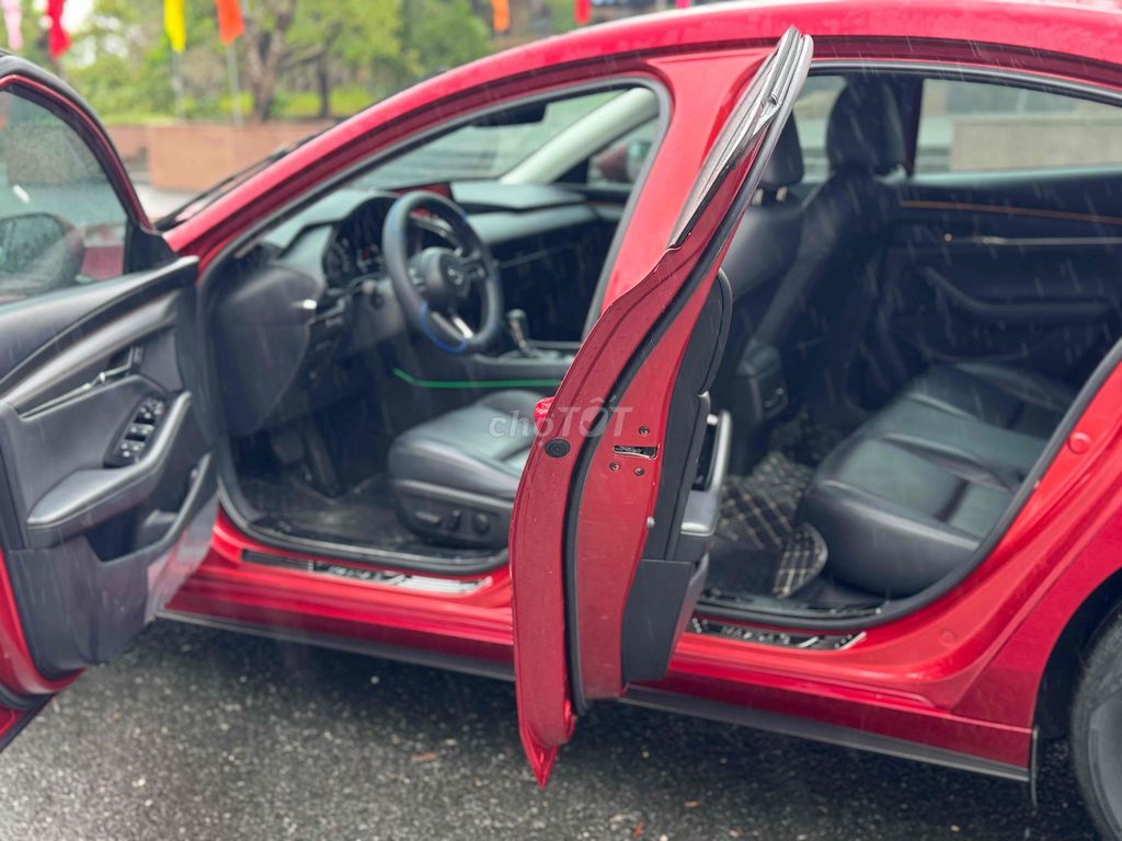 Cần Bán Mazda3 luxury sx 2022. Xe 1 chủ đn rất đẹp. Mua bán Ô tô tại Quận Cẩm Lệ Đà Nẵng được đăng bởi Anh Tân hình 4
