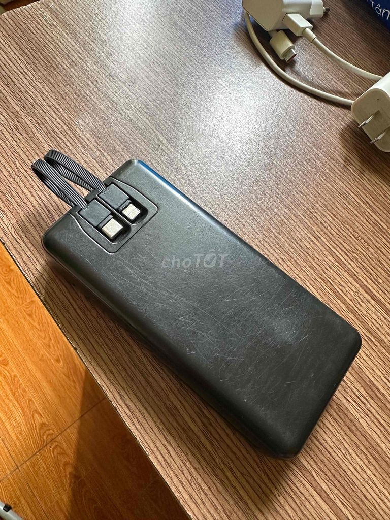 Pin sạc dự phòng 10000 mAh Sạc nhanh Đen. Mua bán Phụ kiện (Màn hình, Chuột...) tại Huyện Đông Anh Hà Nội được đăng bởi Nguyễn Thanh Tùng hình 1