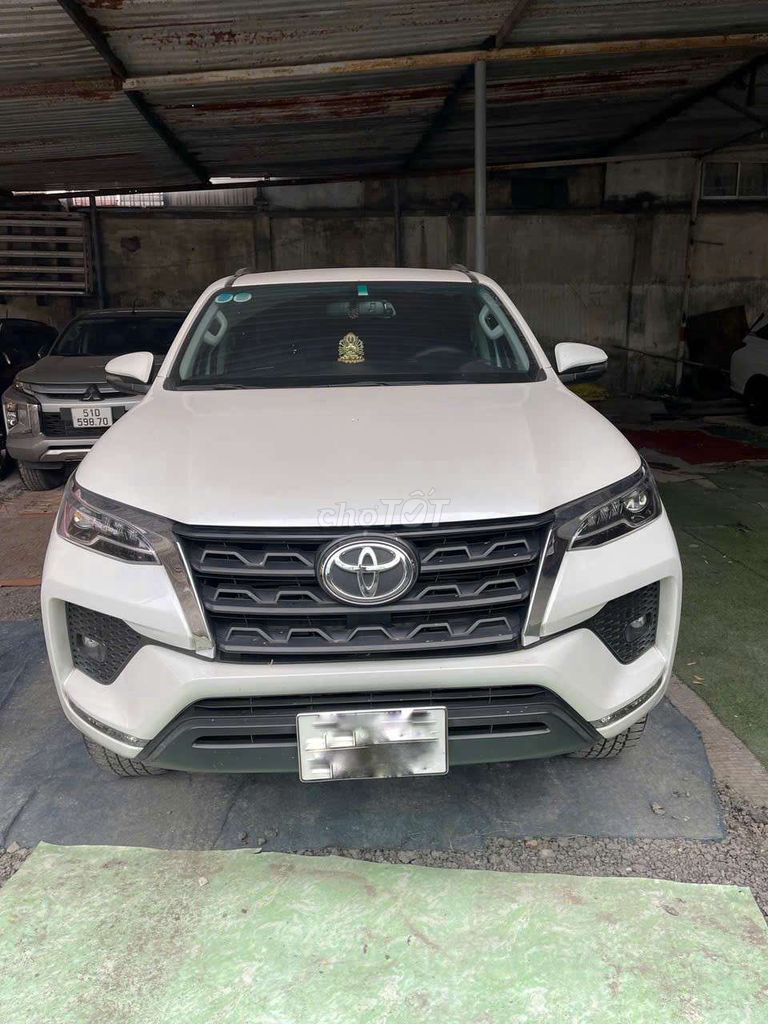 Fortuner 2022, siêu đẹp, 51 ngàn km, dầu, tự động