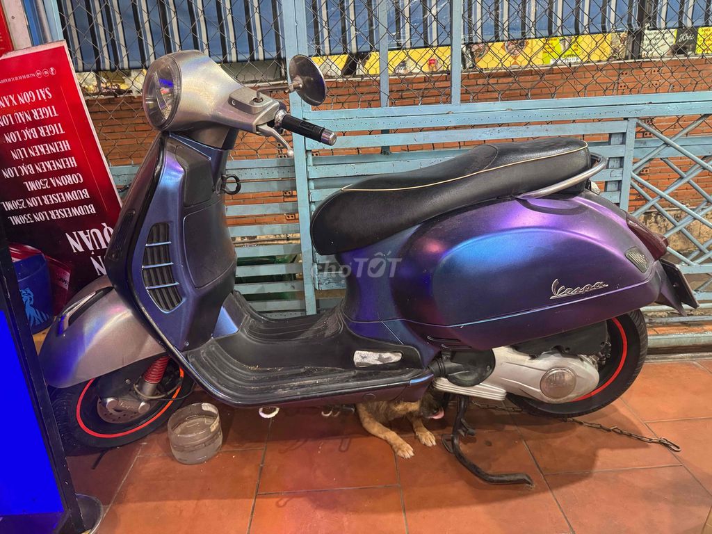 Piaggio Vespa фиолетовый 32 000 км
