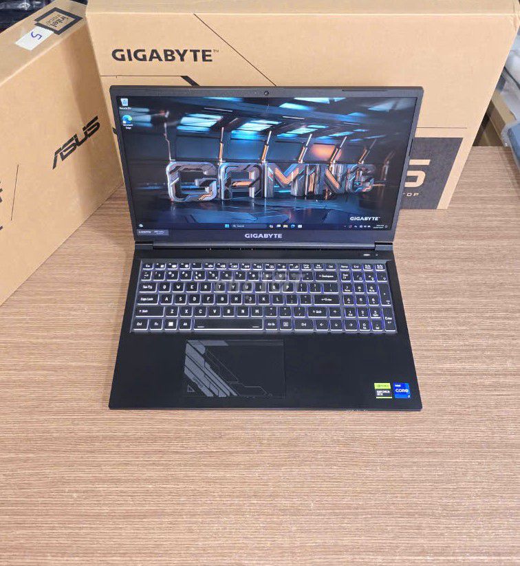 Gigabyte Gaming G5 MF5- i7 13620H/16G/512G/RTX4050