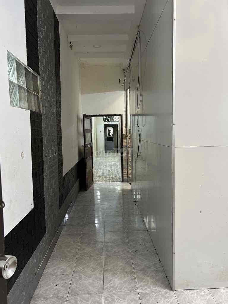 NHÀ GẦN HUTECH 100m2 2PN 1WC