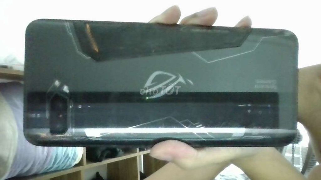 ROG ROGPHONE 2 Đen Đã sử dụng. Mua bán Điện thoại tại Quận Tân Bình Tp Hồ Chí Minh được đăng bởi Nguyễn Hoàng Thiên Phú hình 1