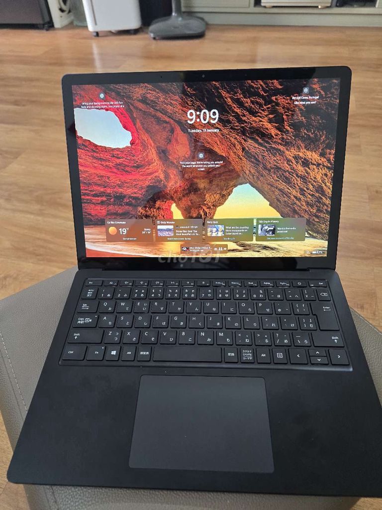 Microsoft Surface Laptop 3 i7 16GB/512GB. Mua bán Laptop tại Quận Hà Đông Hà Nội được đăng bởi Lam hình 1