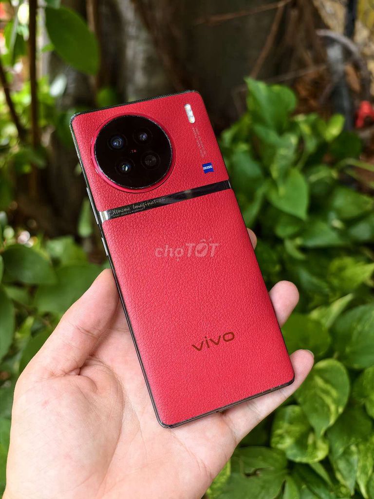 Vivo X90 8GB/256GB Đỏ Lưng da. Mua bán Điện thoại tại Thành phố Thủ Dầu Một Bình Dương được đăng bởi HUNG MOBILE  hình 1