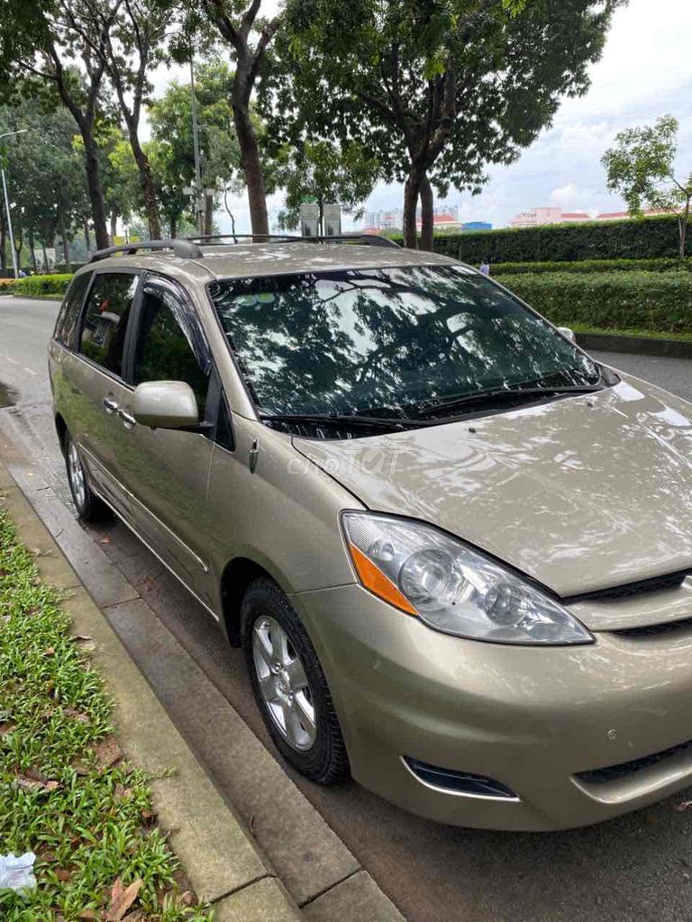Toyota Sienna 2008 - 180000 km. Mua bán Ô tô tại Quận Tân Bình Tp Hồ Chí Minh được đăng bởi hoang ngoc huu phuoc hình 10