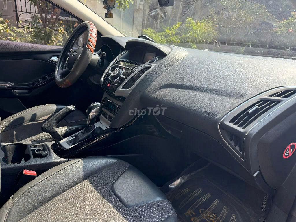 Ford Focus 2014 Sport 2.0 -  1 Chủ Sử Dụng Xe Hãng. Mua bán Ô tô tại Quận Tân Phú Tp Hồ Chí Minh được đăng bởi Phạm Văn Thông hình 9