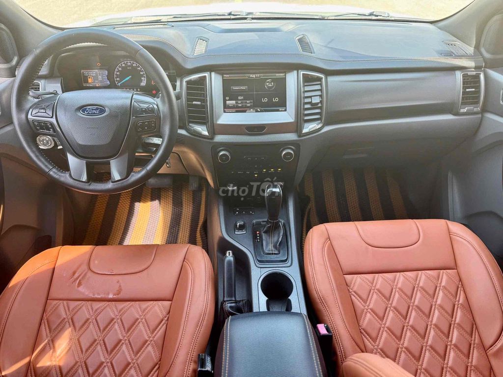 Ford Ranger  Wildtrak 3.2 4x4 AT 2016. Mua bán Ô tô tại Quận Long Biên Hà Nội được đăng bởi Tạ Dũng hình 8