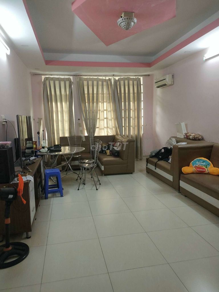 Bán nhà khu Bình Phú view công viên. Mua bán nhà ở tại Quận 6 Tp Hồ Chí Minh được đăng bởi Bảo Hòa hình 1