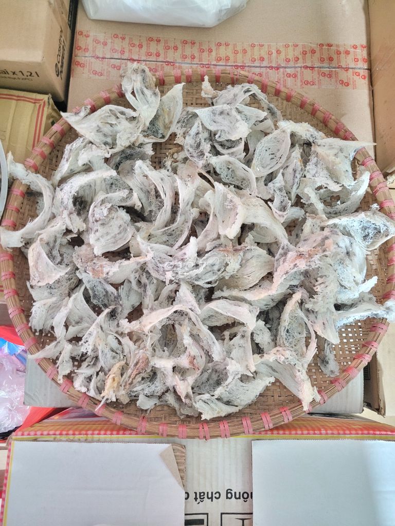1.5 kg yến thô vừa thu ở đăk lăk